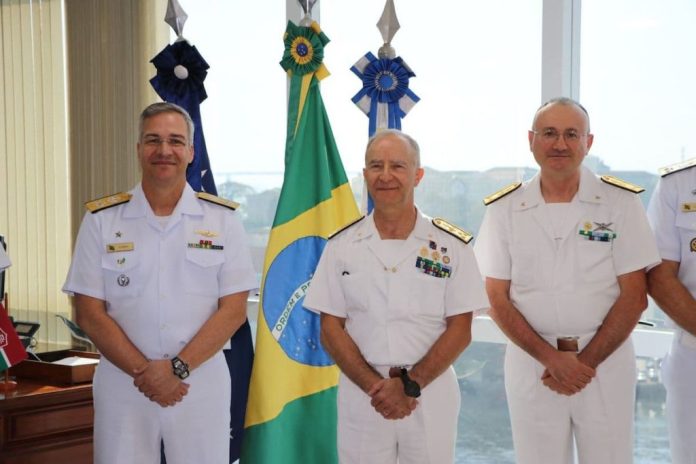 conclusa-la-visita-in-brasile-dell’ammiraglio-guma,-direttore-navarm